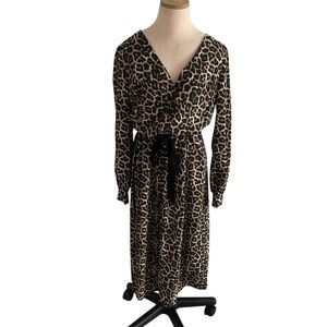 NWT Michael Knows Women Dress Size M